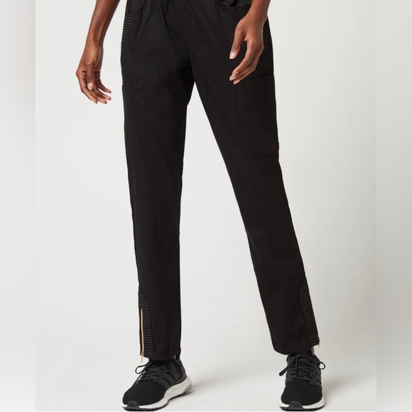 NWT - JAANUU moto scrub pant - Small - black w gold zippers and stitching 👩‍⚕️ - Picture 3 of 5